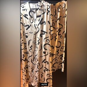 SHEIN Black and Cream Abstract Two-Piece Set